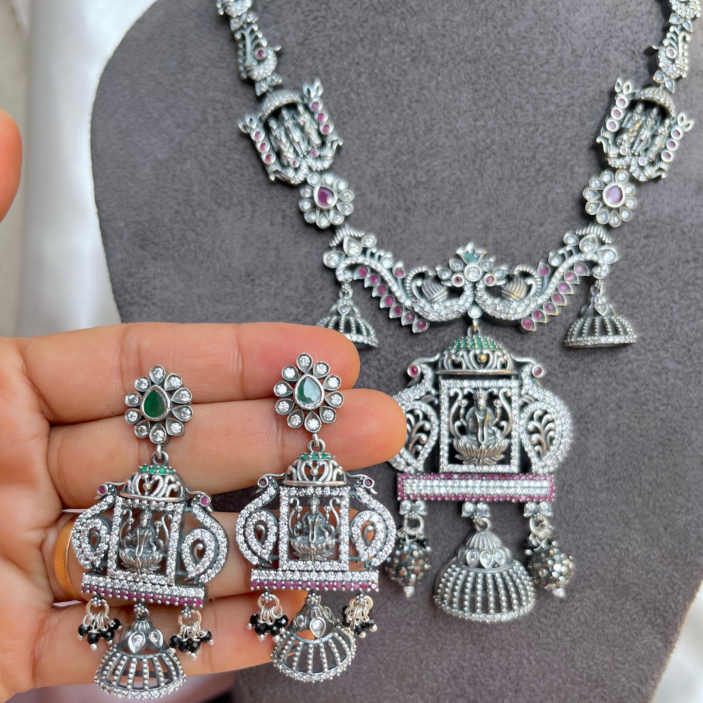 Ramparivaar Necklace