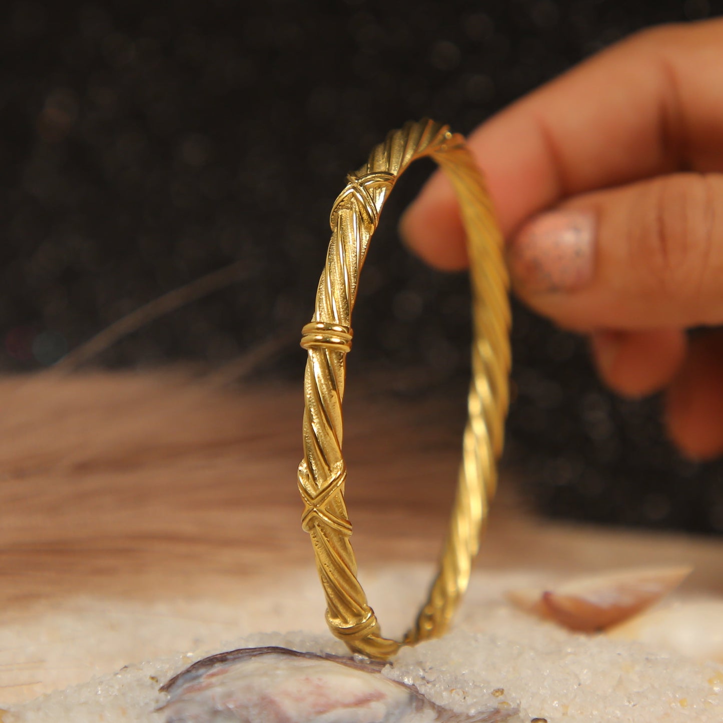 #stainlessteel #hercollection #forher #necklaces #bracelets #accessories #metal #küpe #giftideas #antitarnish #fashion #fashiontrends #onlinestore #new #stainlesssteelaccessories #earrings #stainlesssteel #explorepage #necklace #onlineshopping #custommade #gold #jewellerylove #jewellerydesign #accessoriesaddict #presents #newcollection #antitarnishjewelry