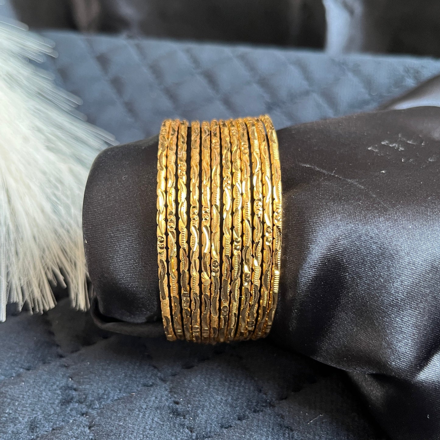 #multicolourbangle #multicolourbangleset #multicolourbangles #latestbanglesonline #redbangles #latestbanglesdesigns #latestbangle #latestbanglesdesign #latestbangles #bangle #buybangle #buypakistanijewelryonline #pakistanifashion #pakistanijewlery #pakistanijewelryonline #stylishbangles #onlinebanglesshop #stylishbracelets #buypakistaniproducts #fashiongram #ordernow #shopnow #shopnowonline #dailywearearings #dailywear #classyearrings #foryou #buyearingsonline #pakistani #pearlbangles