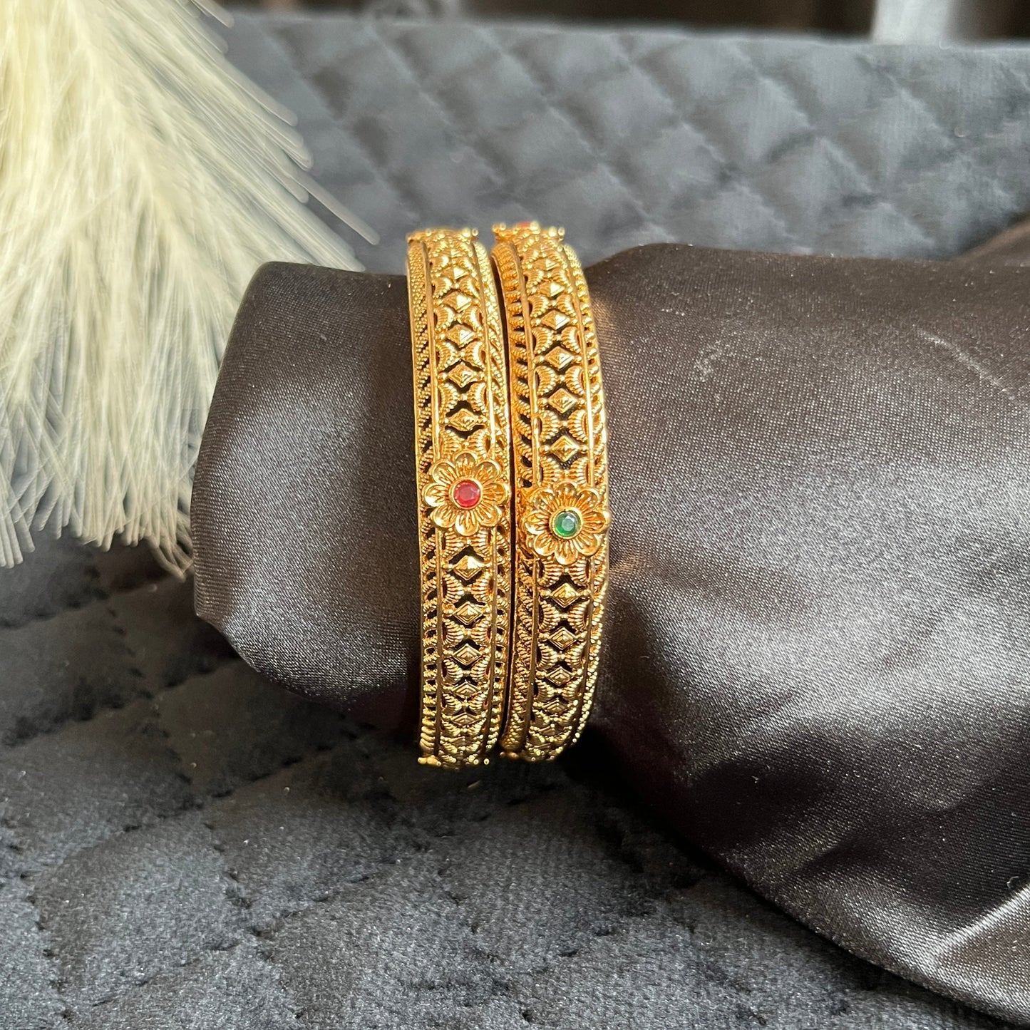 #multicolourbangle #multicolourbangleset #multicolourbangles #latestbanglesonline #redbangles #latestbanglesdesigns #latestbangle #latestbanglesdesign #latestbangles #bangle #buybangle #buypakistanijewelryonline #pakistanifashion #pakistanijewlery #pakistanijewelryonline #stylishbangles #onlinebanglesshop #stylishbracelets #buypakistaniproducts #fashiongram #ordernow #shopnow #shopnowonline #dailywearearings #dailywear #classyearrings #foryou #buyearingsonline #pakistani #pearlbangles