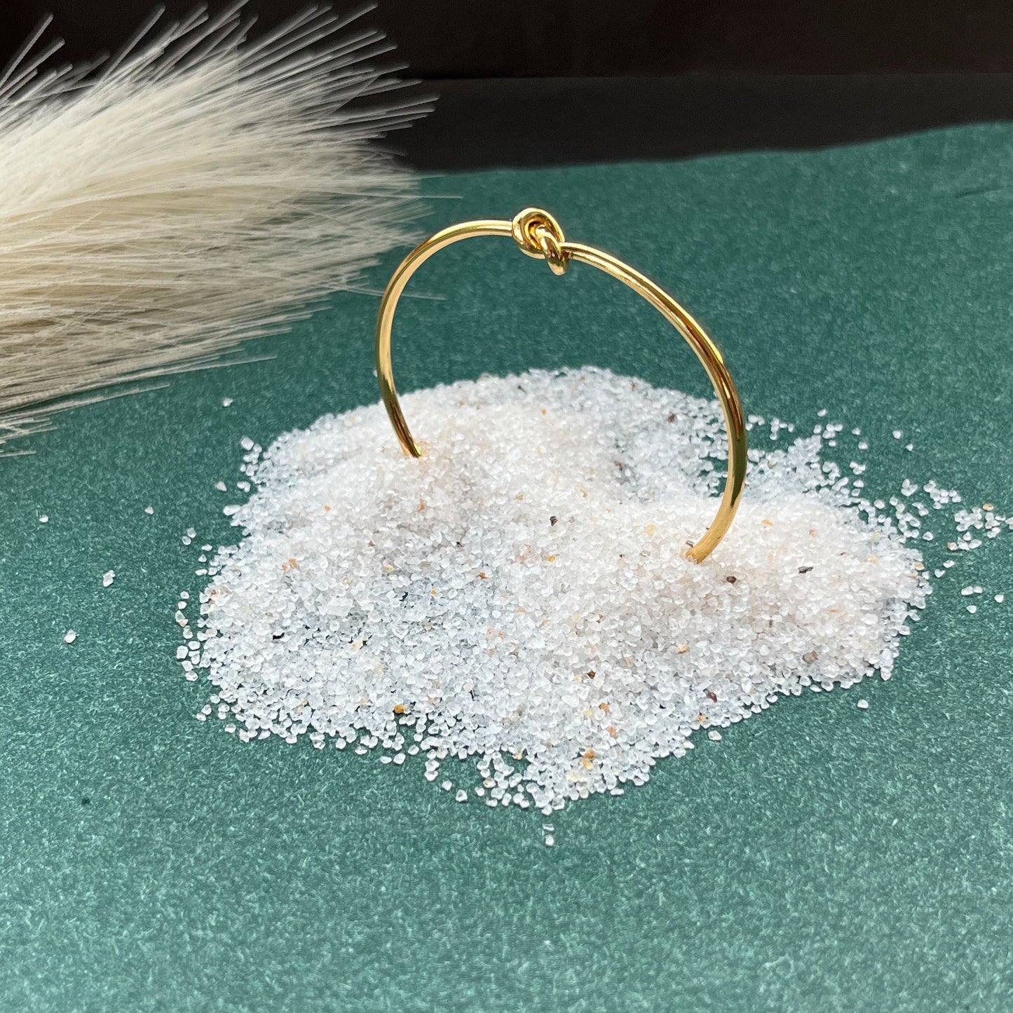 18K gold plated,Anti-tarnish bangles,Modern / sleek / elegant bangles