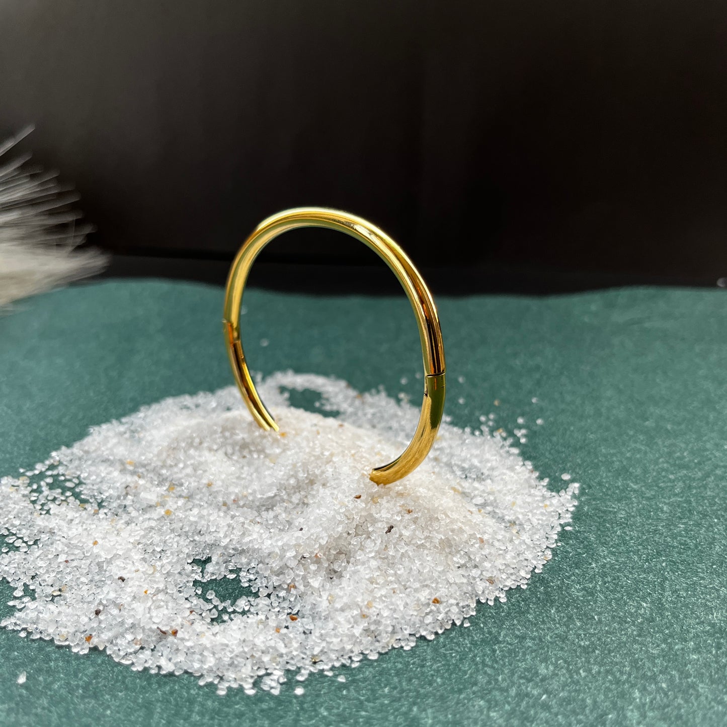 18K gold plated,Anti-tarnish bangles,Modern / sleek / elegant bangles