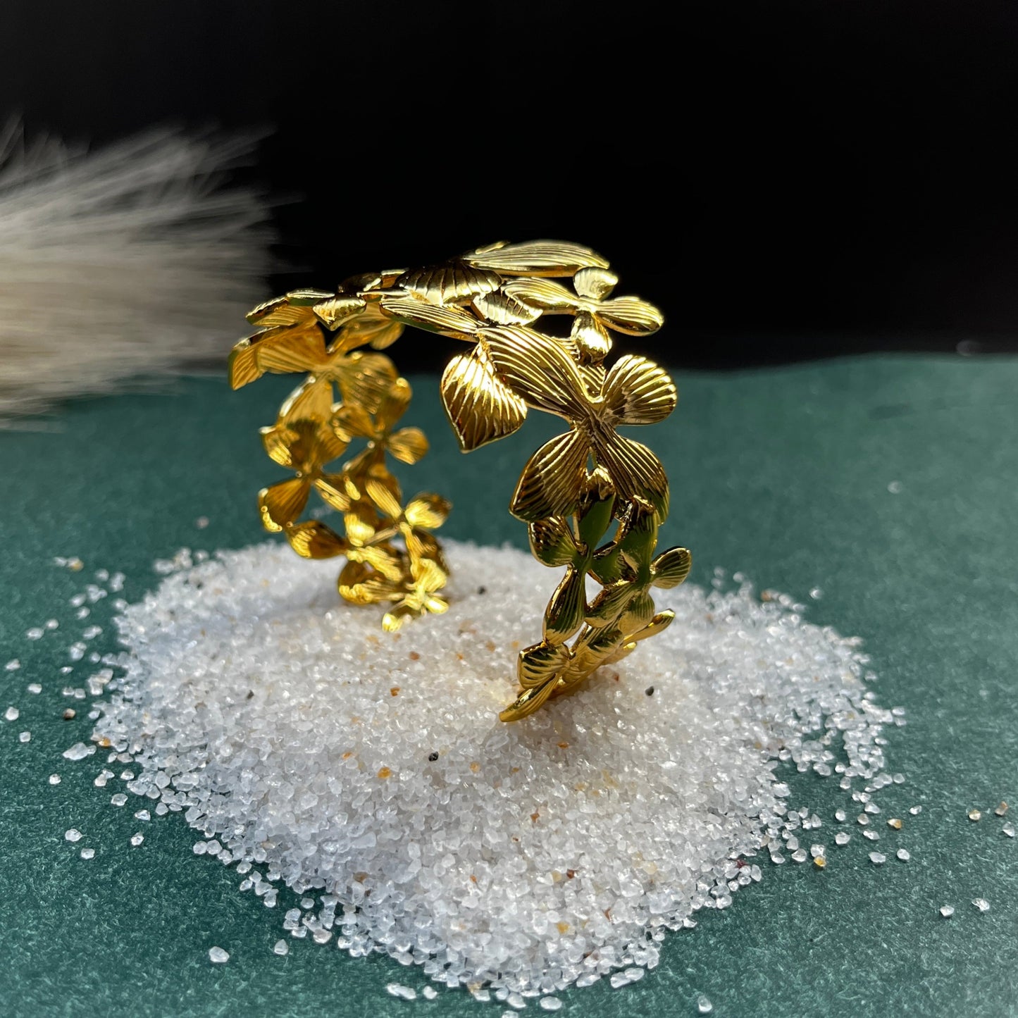 18K gold plated,Anti-tarnish bangles,Modern / sleek / elegant bangles