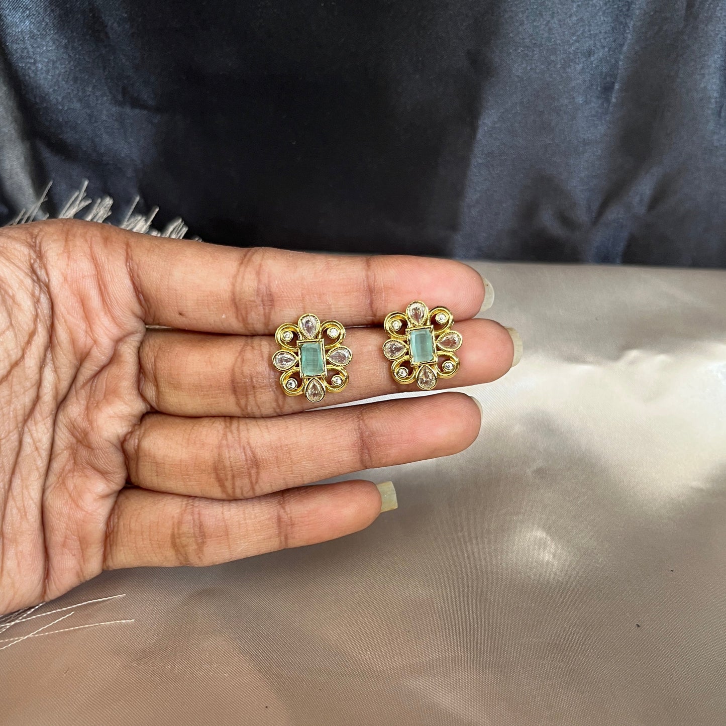 #onegramgold #onegramgoldjewellery #jewellery #southindianjewellery #bridaljewellery #jewelry #imitationjewellery #bangles #templejewellery #jewelrydesigner #fashion #hyderabad #onegramjewellery #czjewellery #necklace #trending #haram #earrings #fashionjewellery #weddingjewellery #onlineshopping #indianwedding #jewellerydesign #bridalset #jewel #trendy #chennai #bangalore #oxidisedjewellery #adjewellery