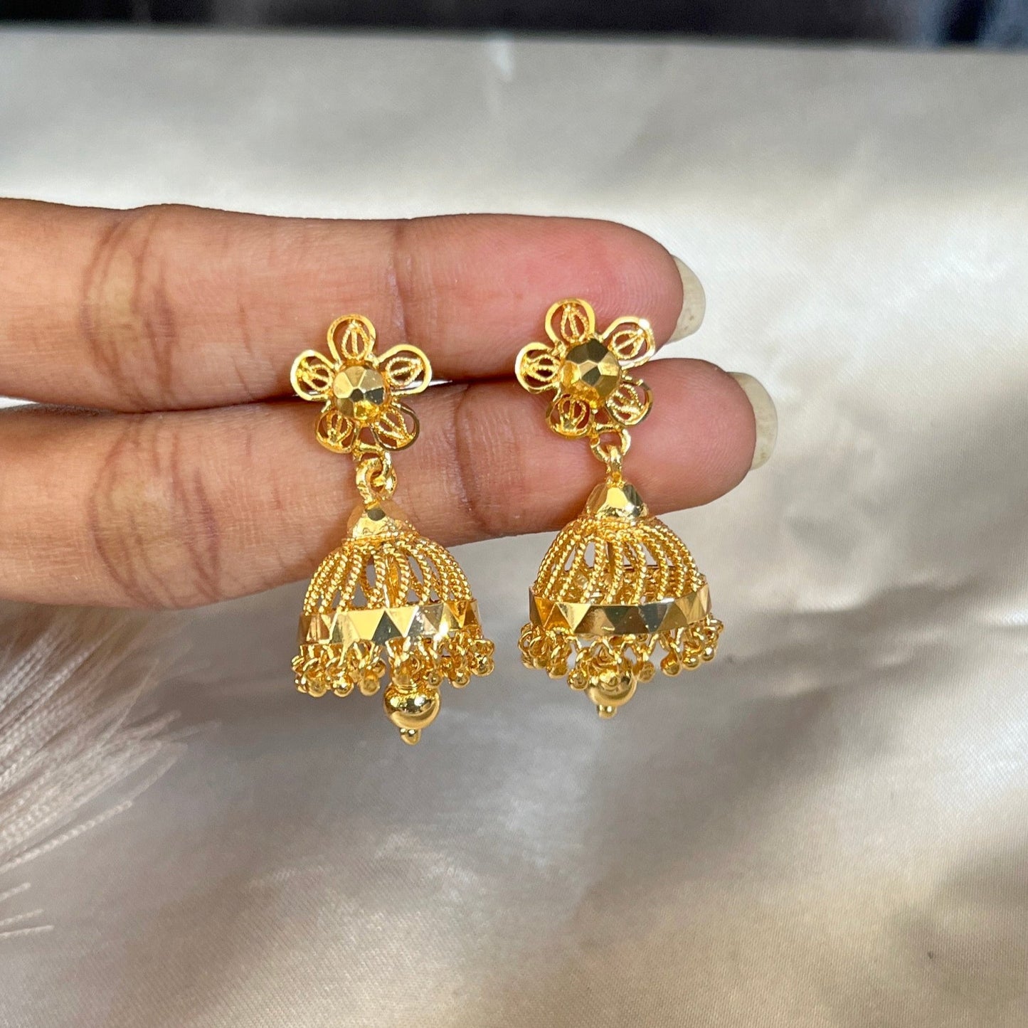 #onegramgold #onegramgoldjewellery #jewellery #southindianjewellery #bridaljewellery #jewelry #imitationjewellery #bangles #templejewellery #jewelrydesigner #fashion #hyderabad #onegramjewellery #czjewellery #necklace #trending #haram #earrings #fashionjewellery #weddingjewellery #onlineshopping #indianwedding #jewellerydesign #bridalset #jewel #trendy #chennai #bangalore #oxidisedjewellery #adjewellery