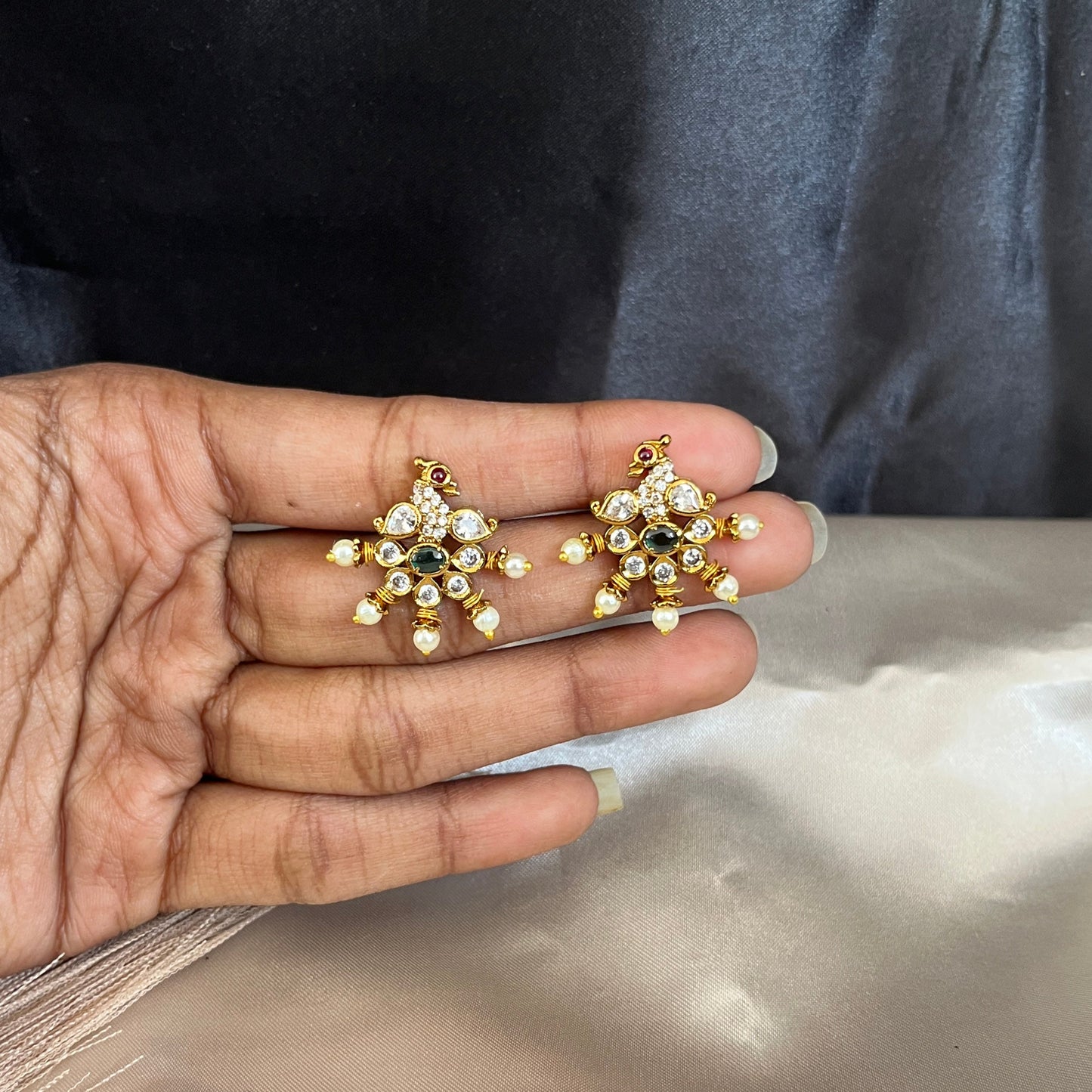 #onegramgold #onegramgoldjewellery #jewellery #southindianjewellery #bridaljewellery #jewelry #imitationjewellery #bangles #templejewellery #jewelrydesigner #fashion #hyderabad #onegramjewellery #czjewellery #necklace #trending #haram #earrings #fashionjewellery #weddingjewellery #onlineshopping #indianwedding #jewellerydesign #bridalset #jewel #trendy #chennai #bangalore #oxidisedjewellery #adjewellery