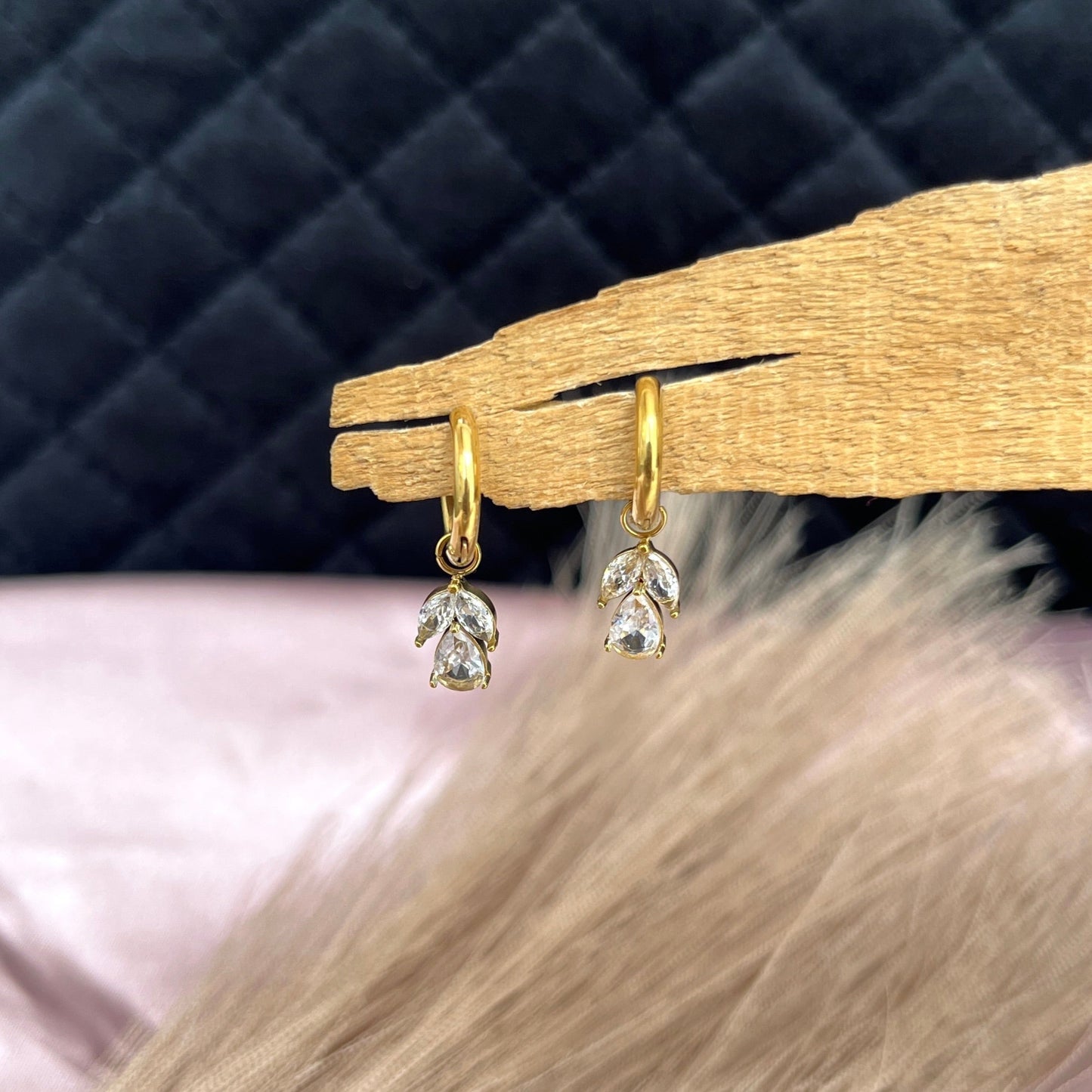 #stainlessteel #hercollection #forher #necklaces #bracelets #accessories #metal #küpe #giftideas #antitarnish #fashion #fashiontrends #onlinestore #new #stainlesssteelaccessories #earrings #stainlesssteel #explorepage #necklace #onlineshopping #custommade #gold #jewellerylove #jewellerydesign #accessoriesaddict #presents #newcollection #antitarnishjewelry