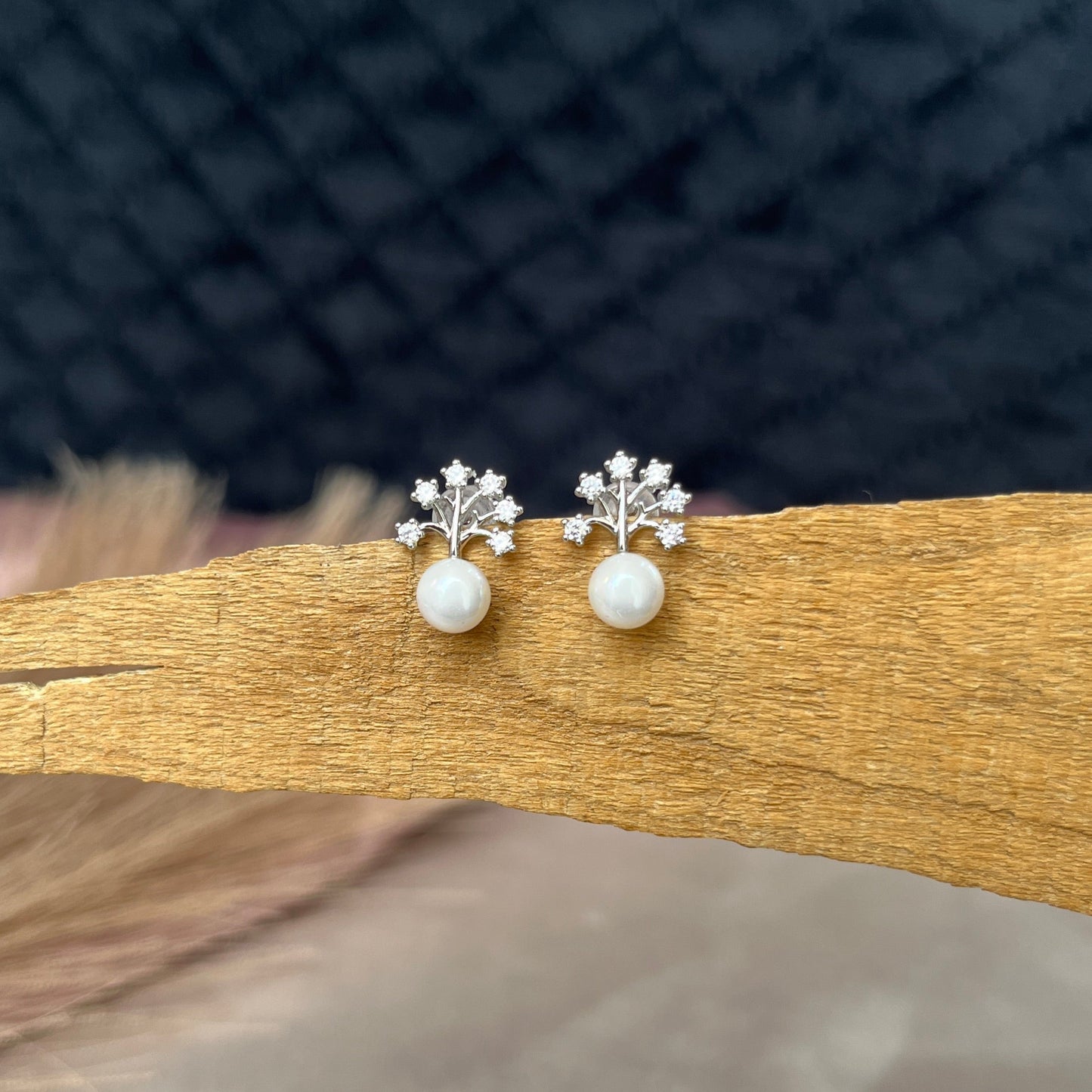 #stainlessteel #hercollection #forher #necklaces #bracelets #accessories #metal #küpe #giftideas #antitarnish #fashion #fashiontrends #onlinestore #new #stainlesssteelaccessories #earrings #stainlesssteel #explorepage #necklace #onlineshopping #custommade #gold #jewellerylove #jewellerydesign #accessoriesaddict #presents #newcollection #antitarnishjewelry