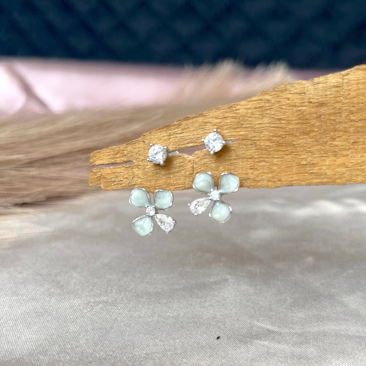 #stainlessteel #hercollection #forher #necklaces #bracelets #accessories #metal #küpe #giftideas #antitarnish #fashion #fashiontrends #onlinestore #new #stainlesssteelaccessories #earrings #stainlesssteel #explorepage #necklace #onlineshopping #custommade #gold #jewellerylove #jewellerydesign #accessoriesaddict #presents #newcollection #antitarnishjewelry