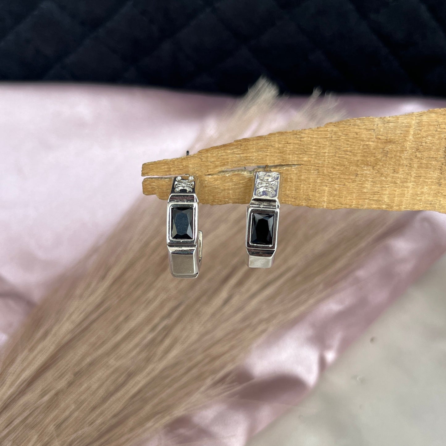 #stainlessteel #hercollection #forher #necklaces #bracelets #accessories #metal #küpe #giftideas #antitarnish #fashion #fashiontrends #onlinestore #new #stainlesssteelaccessories #earrings #stainlesssteel #explorepage #necklace #onlineshopping #custommade #gold #jewellerylove #jewellerydesign #accessoriesaddict #presents #newcollection #antitarnishjewelry