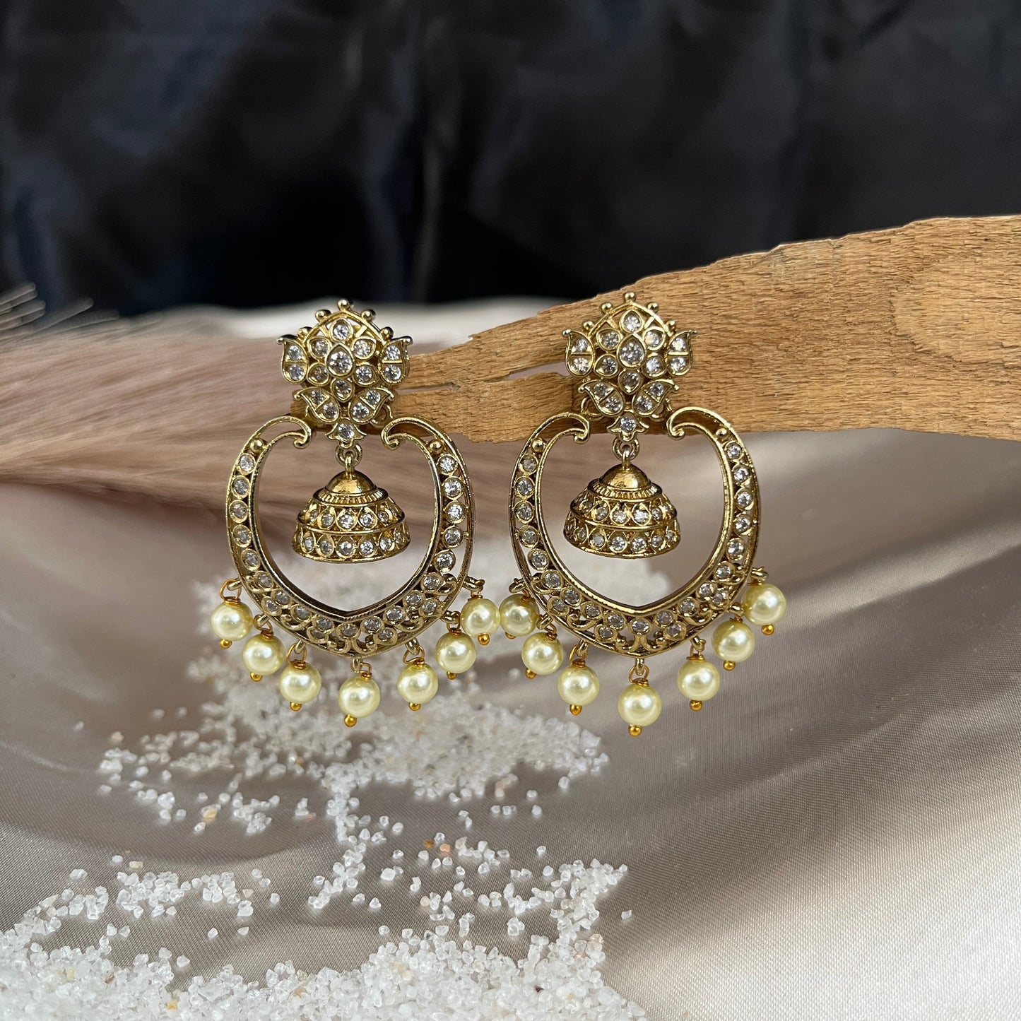 #onegramgold #onegramgoldjewellery #jewellery #southindianjewellery #bridaljewellery #jewelry #imitationjewellery #bangles #templejewellery #jewelrydesigner #fashion #hyderabad #onegramjewellery #czjewellery #necklace #trending #haram #earrings #fashionjewellery #weddingjewellery #onlineshopping #indianwedding #jewellerydesign #bridalset #jewel #trendy #chennai #bangalore #oxidisedjewellery #adjewellery