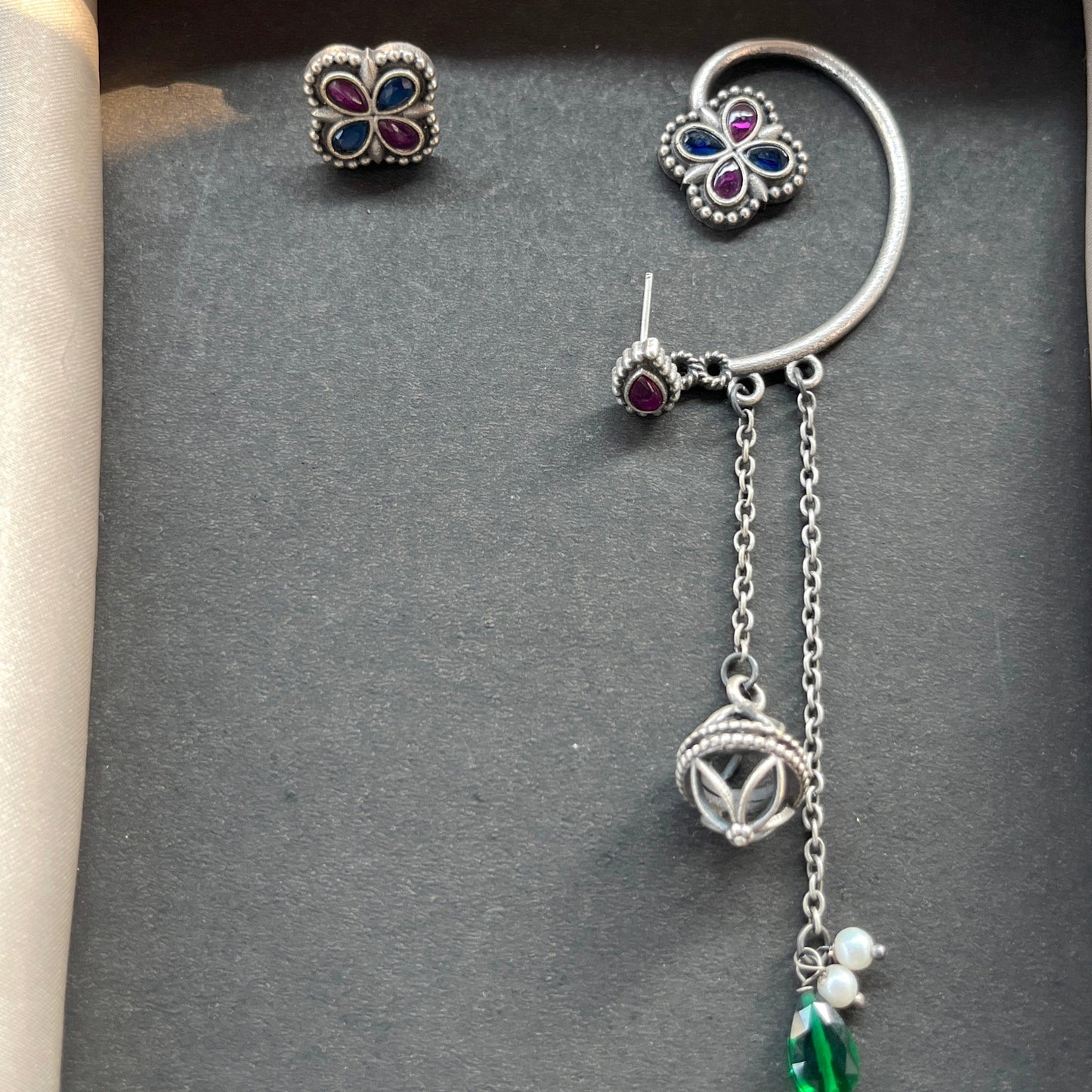 #germansilver #oxidisedjewellery #earrings #germansilverjewellery #indianjewellery #fashion #jewellery #jhumkas #kundanjewellery #jhumka #oxidisedearrings #oxidised #germansilverearrings #meenakariearrings #germansilverjhumka #accessories #chennai #silver #oxidisedsilver #jhumkalove #jewelry #necklace #oxidisedsilverjewellery #silverlookalike #jhumkis #fashionjewelry #southindianjewellery #jhumkaswag #choker #onlineshopping