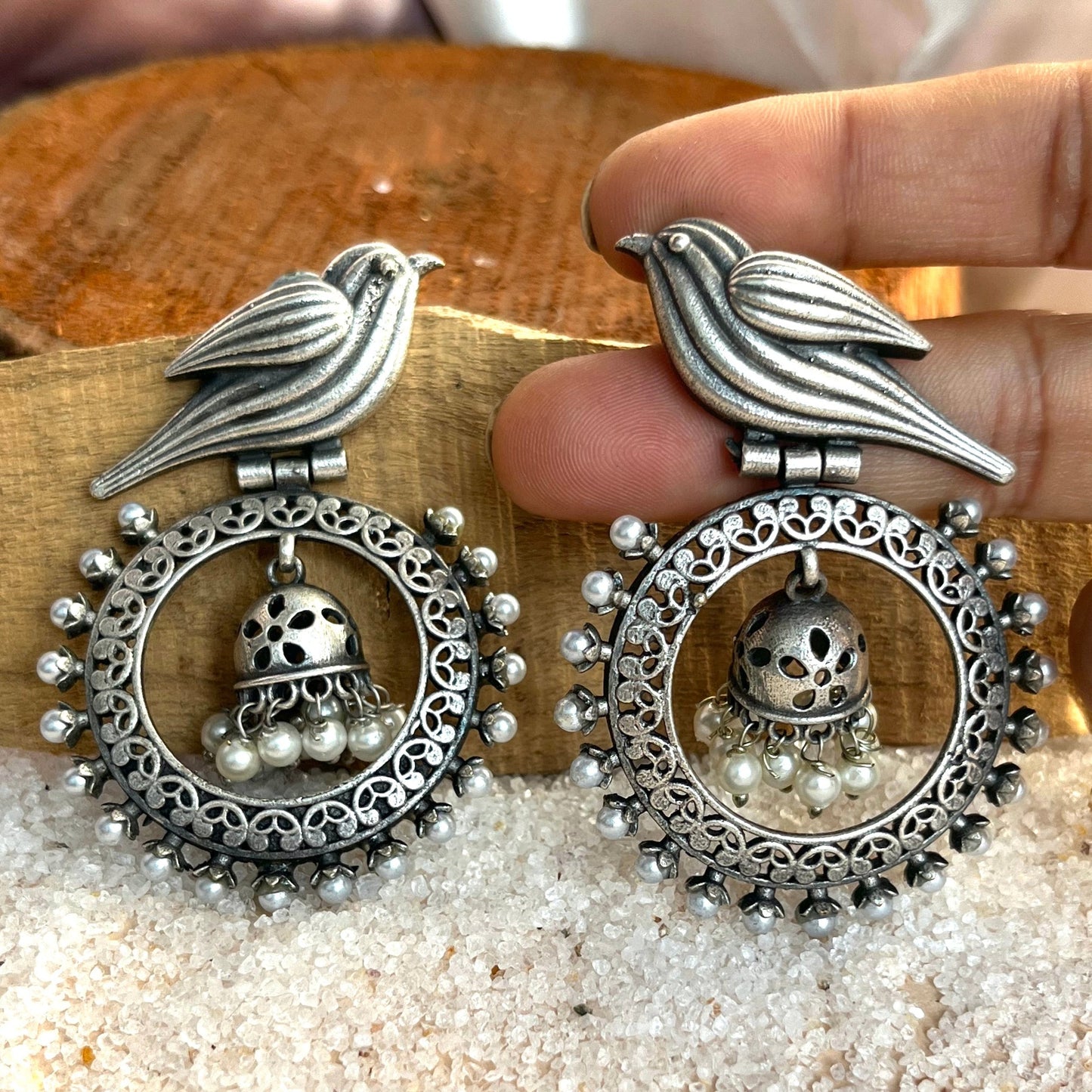 #germansilver #oxidisedjewellery #earrings #germansilverjewellery #indianjewellery #fashion #jewellery #jhumkas #kundanjewellery #jhumka #oxidisedearrings #oxidised #germansilverearrings #meenakariearrings #germansilverjhumka #accessories #chennai #silver #oxidisedsilver #jhumkalove #jewelry #necklace #oxidisedsilverjewellery #silverlookalike #jhumkis #fashionjewelry #southindianjewellery #jhumkaswag #choker #onlineshopping