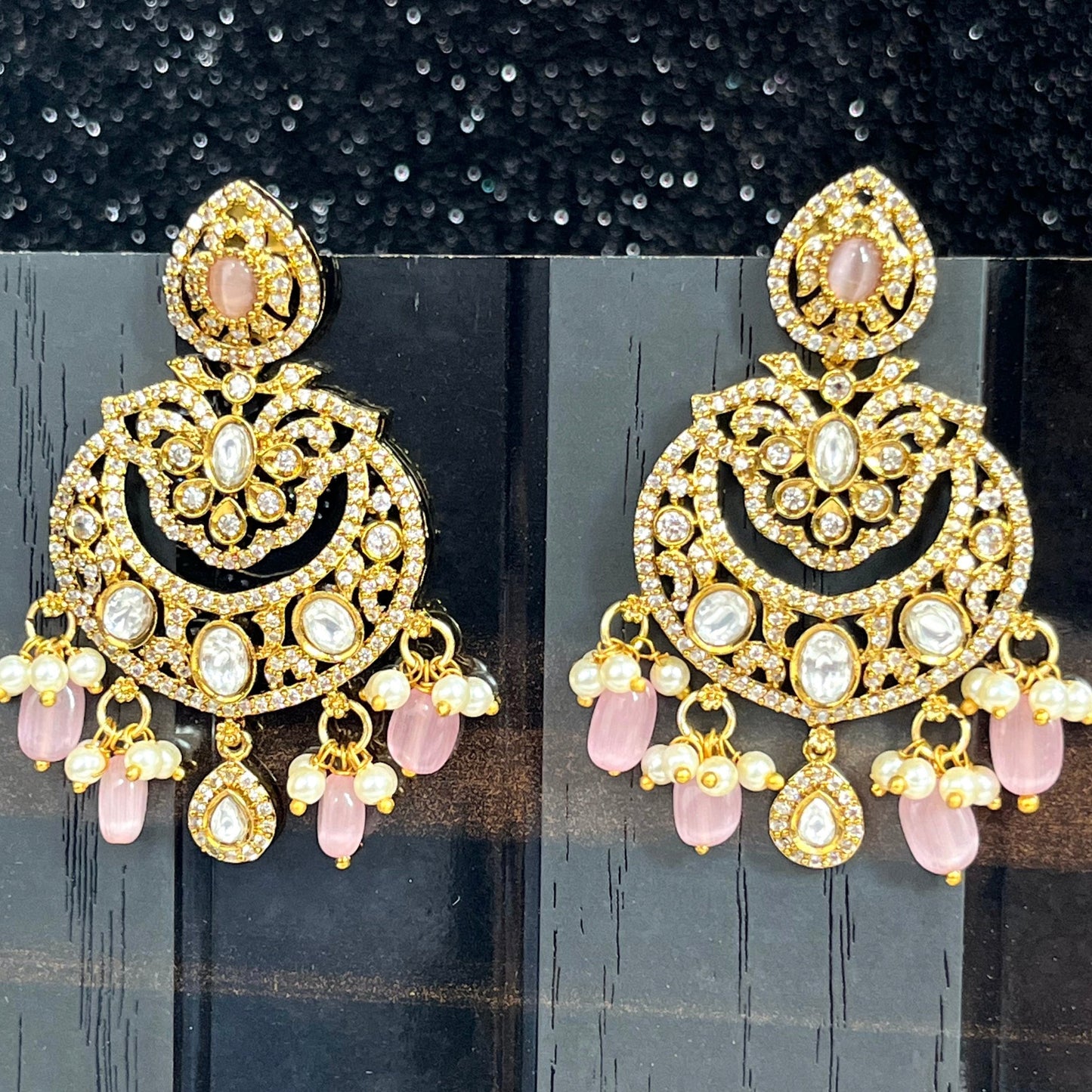 #onegram #bridaljewellery #onegramjewellery #destination #onlineshopping #onegramgold #accessories #jewellery #onegramgoldjewellery #nosepin #indianjewellery #rajwadijewellery #instagood #rajasthanijewellery #maharashtra #traditionaljewellery #instagram #mattjewellery #functionjewellery #maharastrainjewelery #bangles #kolhapurijewellery #partywearjewellery #mangalsutardesigns #insta #southjewellery #india #weddingjewellery #earrings #telangana