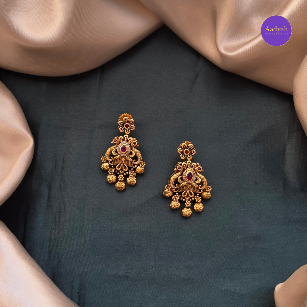 Floral Antique Necklace Set - Gold