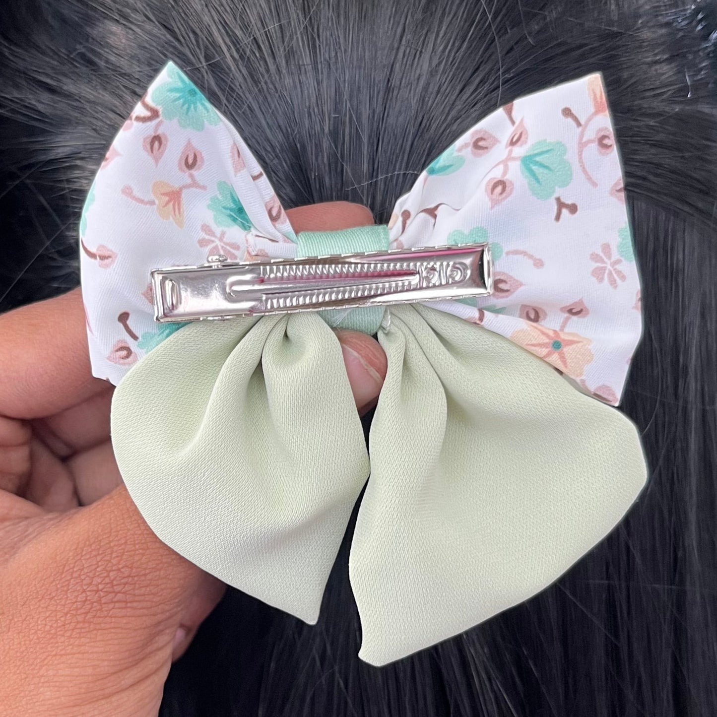 #hairaccessories #handmade #hairstyles #hair #hairbows #headband #shopsmall #accessories #fashion #bows #etsy #babygirl #etsyshop #headwrap #supportsmallbusiness #braids #littlegirls #headbands #kidsfashion #etsyseller #bow #princess #hairstyle #hairclips #girls #girlmom #hairbow #babyhairaccessories #turbans #glitterbows