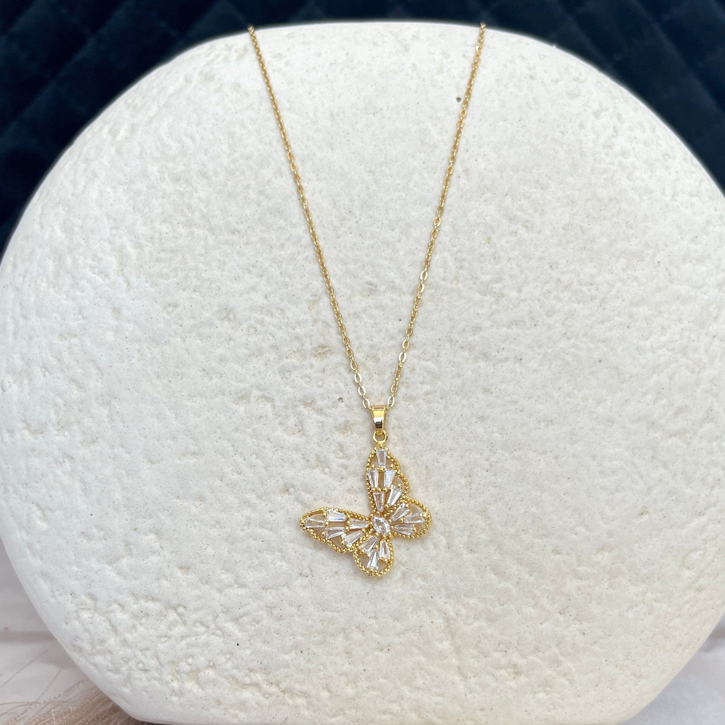 #stainlessteel #hercollection #forher #necklaces #bracelets #accessories #metal #küpe #giftideas #antitarnish #fashion #fashiontrends #onlinestore #new #stainlesssteelaccessories #earrings #stainlesssteel #explorepage #necklace #onlineshopping #custommade #gold #jewellerylove #jewellerydesign #accessoriesaddict #presents #newcollection #antitarnishjewelry