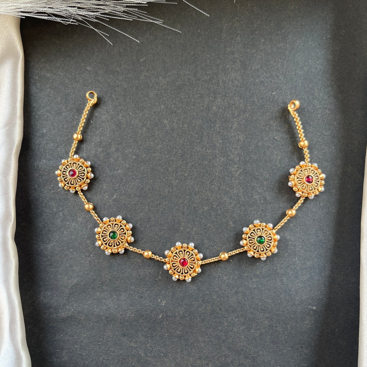 #aadyahaccessories #supportsmallbusinessindia #hyderabadstore #sainikpurilocal #desistyle #reeloftheday #indianbrand #handmadeindia #trendingreelsindia #shoppingaddict #smallbusinessreels #reelkarofeelkaro #loveforaccessories #indianentrepreneur