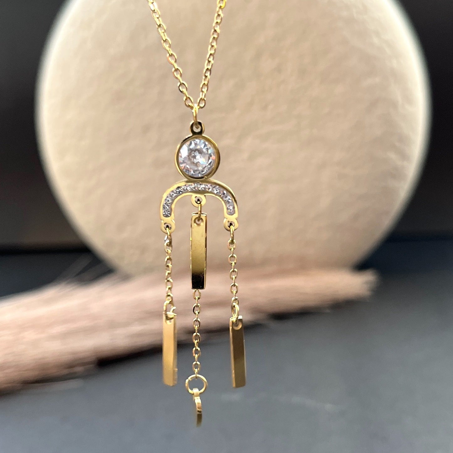 18K gold plated minimalist necklace anti-tarnish daily wear jewelry for women,18K gold plated dainty bracelet ,anti-tarnish finish, perfect for office wear and casual looks