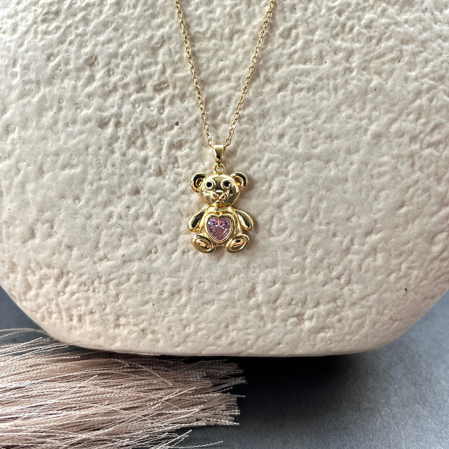 18K gold plated minimalist necklace anti-tarnish daily wear jewelry for women,18K gold plated dainty bracelet ,anti-tarnish finish, perfect for office wear and casual looks