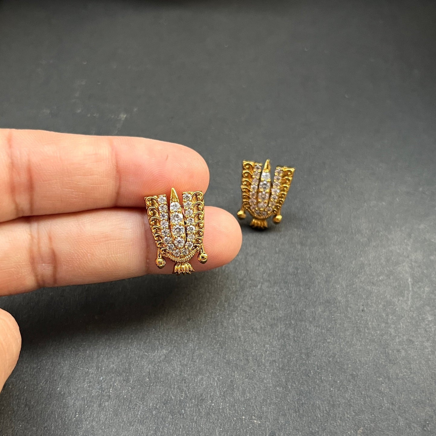 Gold look alike necklace set,Imitation jewelry,Artificial necklace set,Bridal festive wear,Temple design
