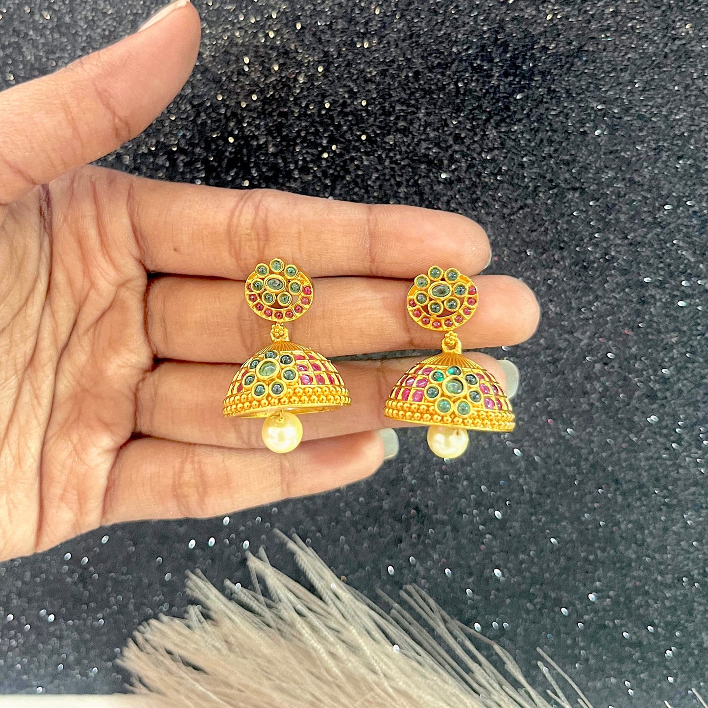 #templejewellery #meenakarijewellery #silverjewellery #chandbali #kempjewellery #fashionjewellery #oxidizedjewelry #trendy #mumbai #onlinejewellery #fashionblogger #imitationjewellery #chennaijewellery #jumka #india #bridaljewellery #indianaccessories #kemp #freeshipping #oxidized #antiquejewelry #templejewelry #bangles #celebrityjewellery #jhumki #love #aaram #dancejewelry #oxidizejewellery #silveralike#BlackBeads#Mangalsutra