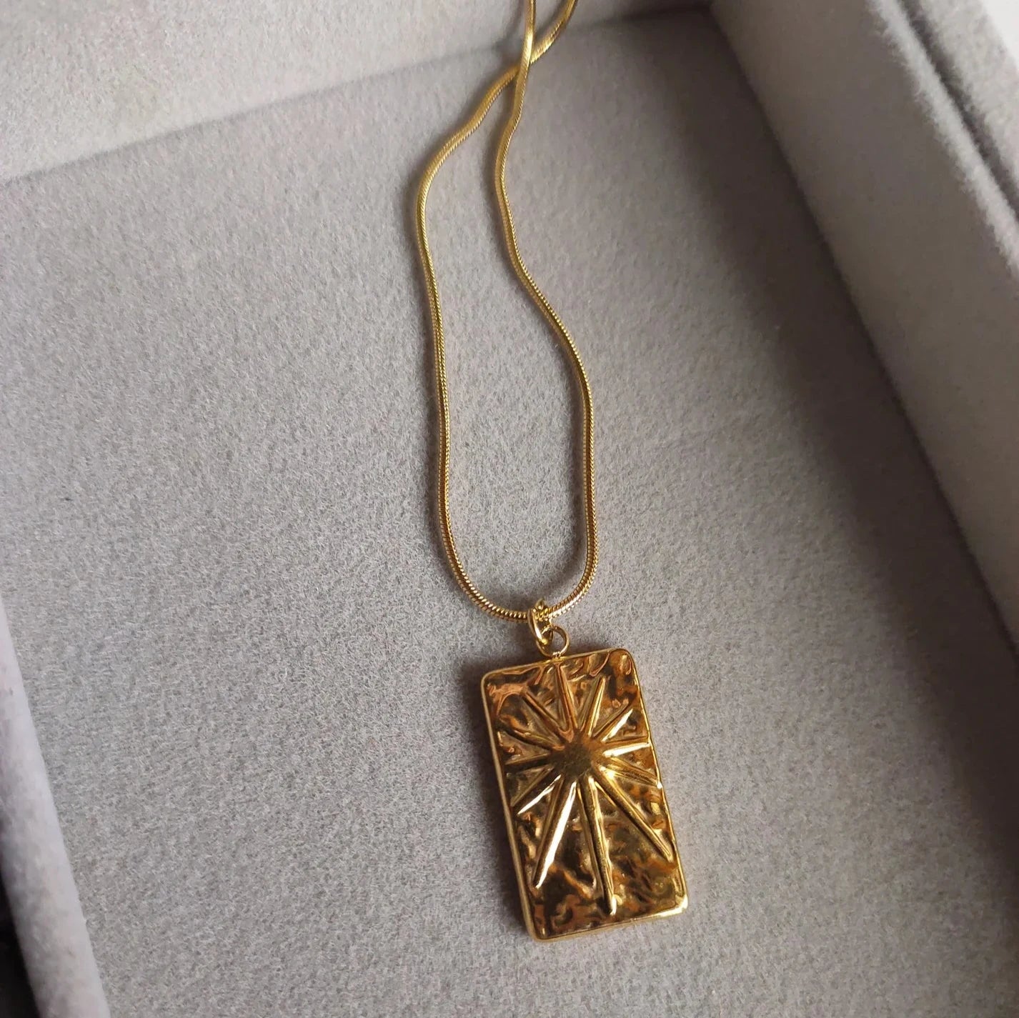 #stainlessteel #hercollection #forher #necklaces #bracelets #accessories #metal #küpe #giftideas #antitarnish #fashion #fashiontrends #onlinestore #new #stainlesssteelaccessories #earrings #stainlesssteel #explorepage #necklace #onlineshopping #custommade #gold #jewellerylove #jewellerydesign #accessoriesaddict #presents #newcollection #antitarnishjewelry