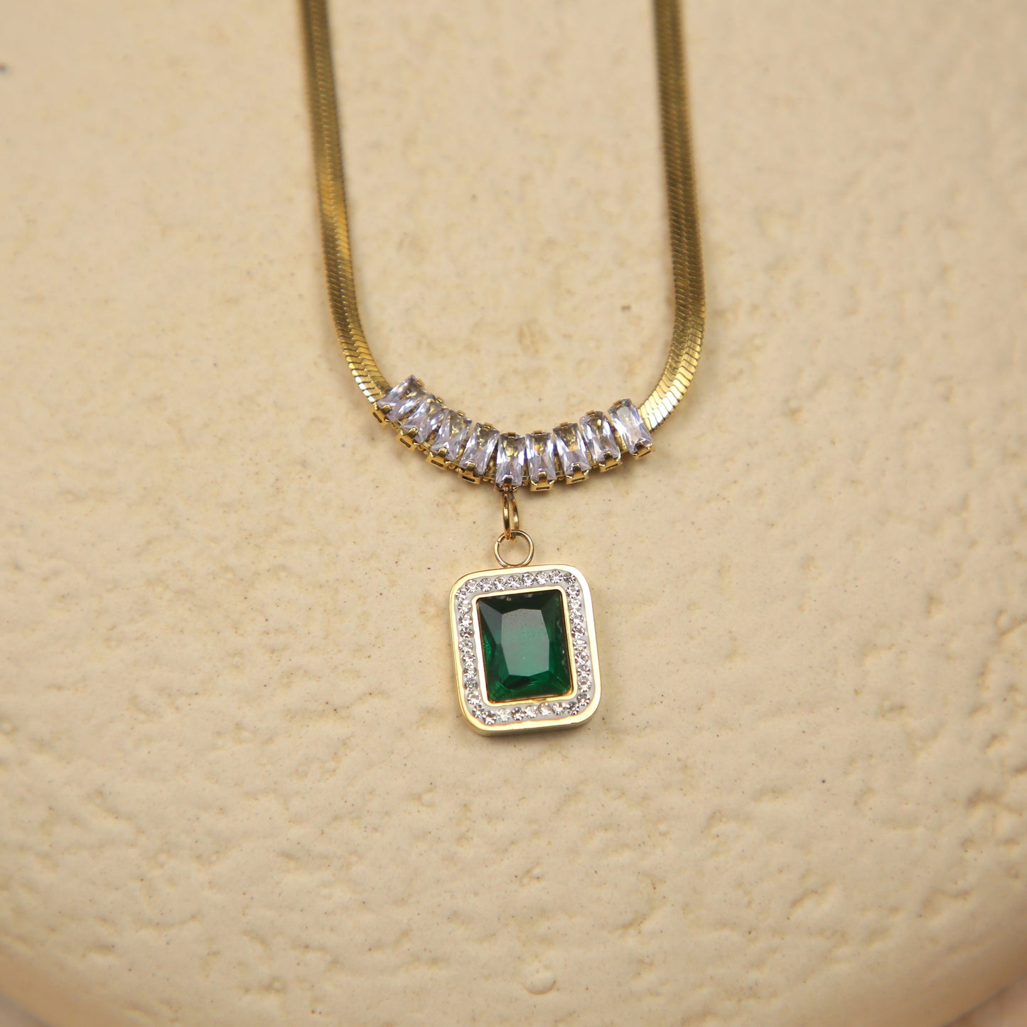#stainlessteel #hercollection #forher #necklaces #bracelets #accessories #metal #küpe #giftideas #antitarnish #fashion #fashiontrends #onlinestore #new #stainlesssteelaccessories #earrings #stainlesssteel #explorepage #necklace #onlineshopping #custommade #gold #jewellerylove #jewellerydesign #accessoriesaddict #presents #newcollection #antitarnishjewelry