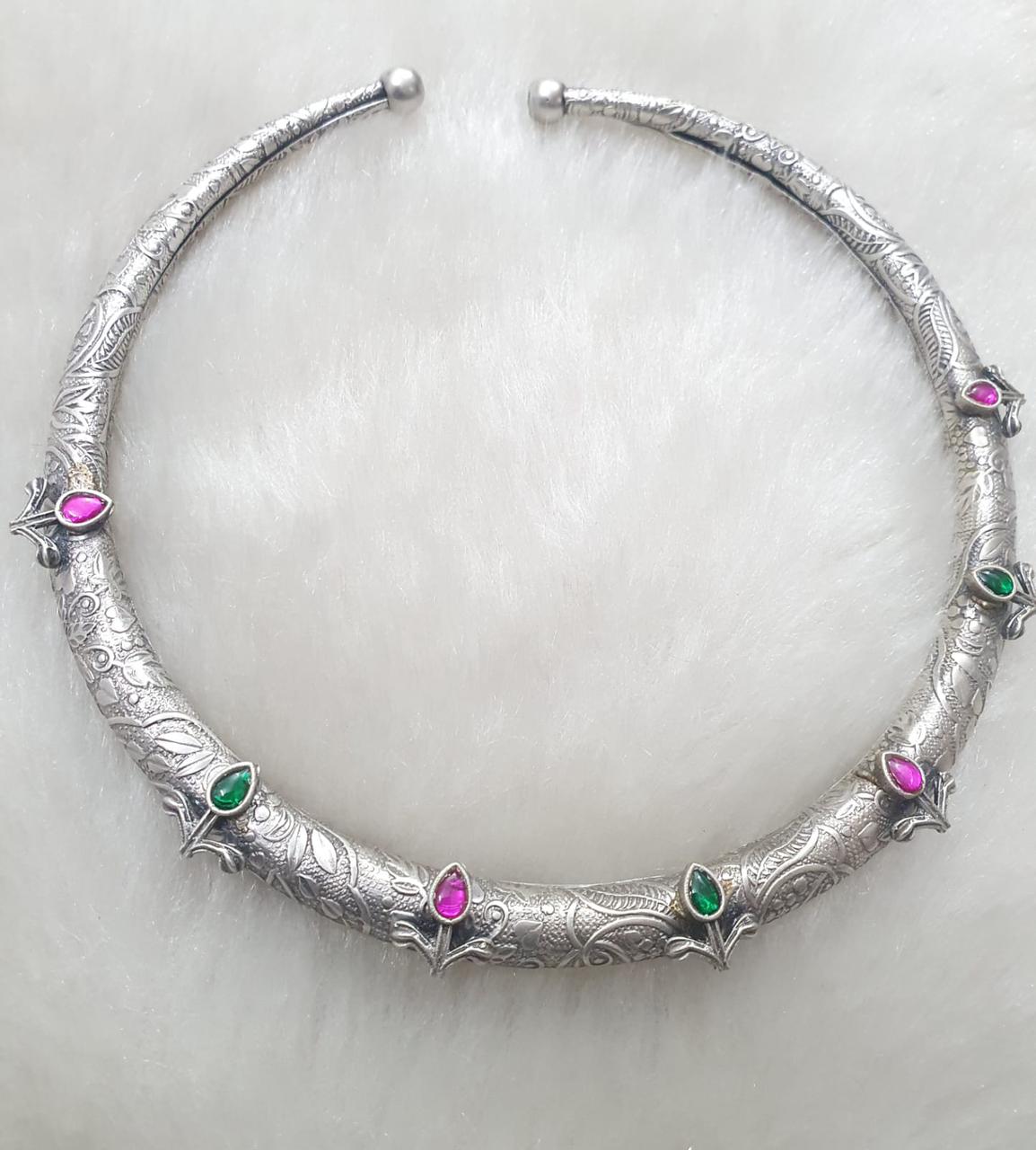 x#templejewellery #meenakarijewellery #silverjewellery #chandbali #kempjewellery #fashionjewellery #oxidizedjewelry #trendy #mumbai #onlinejewellery #fashionblogger #imitationjewellery #chennaijewellery #jumka #india #bridaljewellery #indianaccessories #kemp #freeshipping #oxidized #antiquejewelry #templejewelry #bangles #celebrityjewellery #jhumki #love #aaram #dancejewelry #oxidizejewellery #silveralike#BlackBeads#Mangalsutra