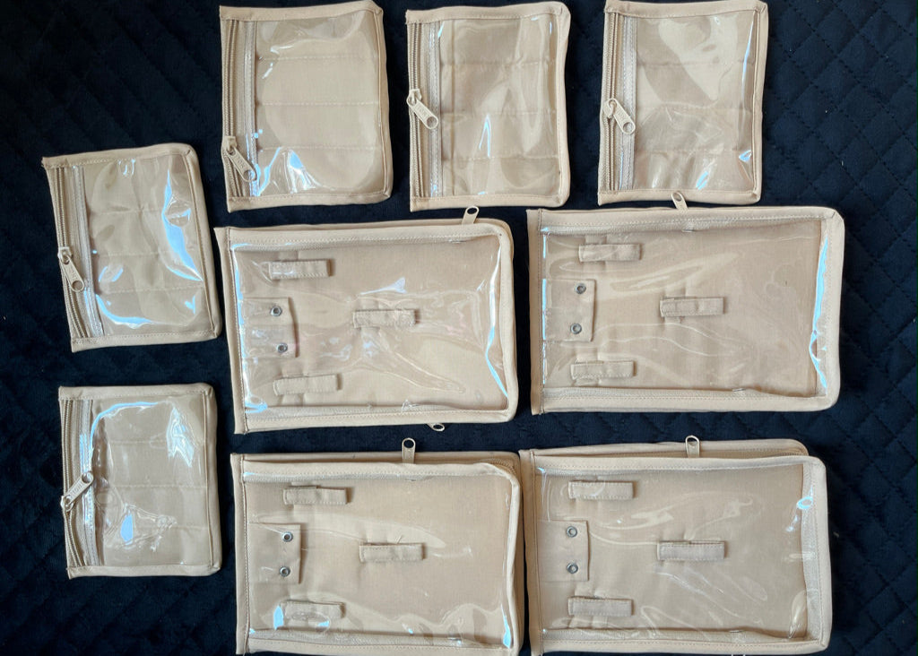 #box #handmadejewelry #jewelleryset #jewelrydesigner #oxidisedjewellery #jewellerytrends #artisanjewelry #jewelleryblog #jewelryartist #cabochonsupplier #homedecor #gemslovers #jewelerymaking #metalsmith #ooekjewellery #instajewellery #ladysmith #jewelryboxes #ladysmithing #jewelleryfashion #giftideas #kundanjewellery #antiquejewellery #ring #handmadejewellery #rings #jewelleryforsale #jewelleryofinstagram #jewelleryphotography #smallbusiness