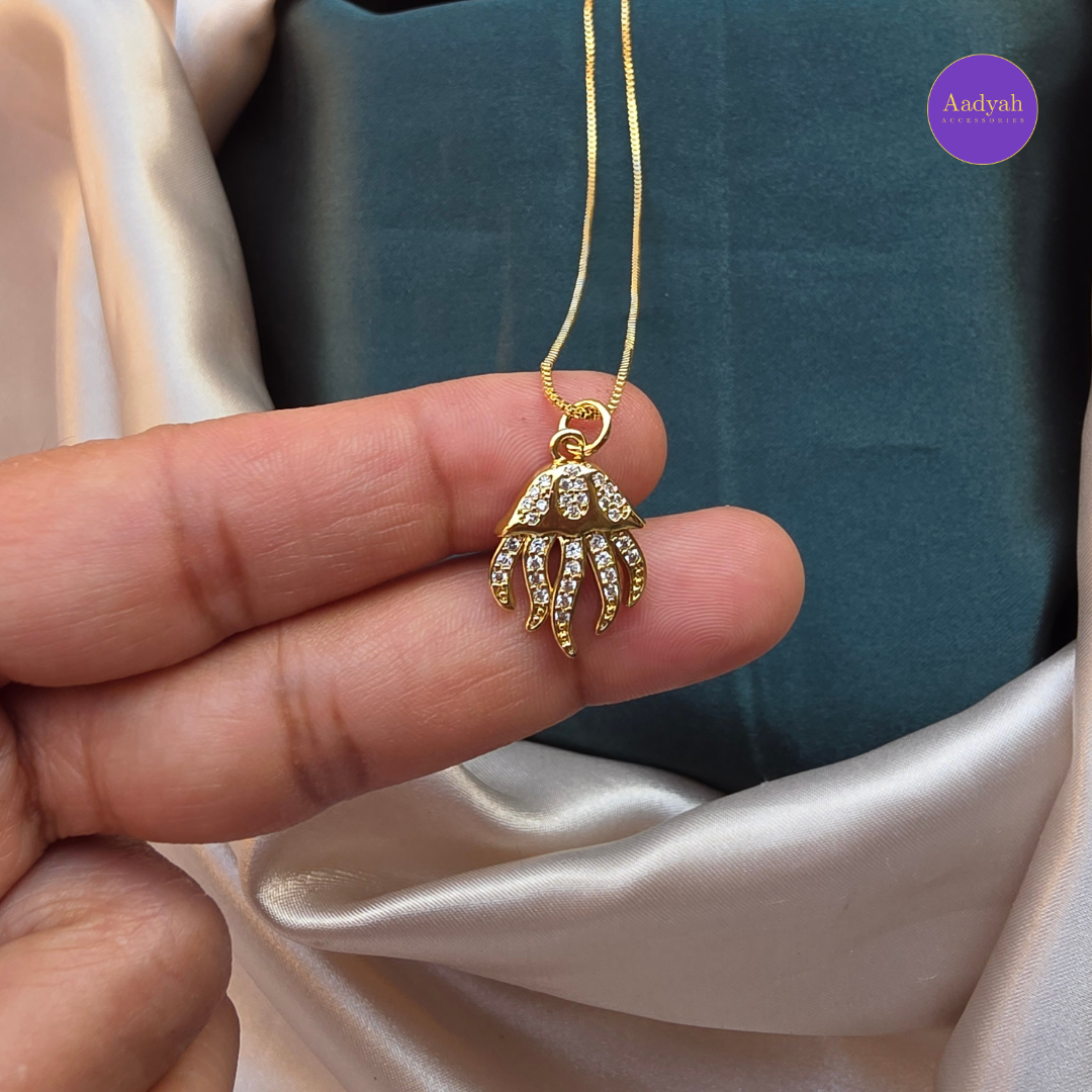 Octopus Anti-Tarnish pendant Chain - Gold