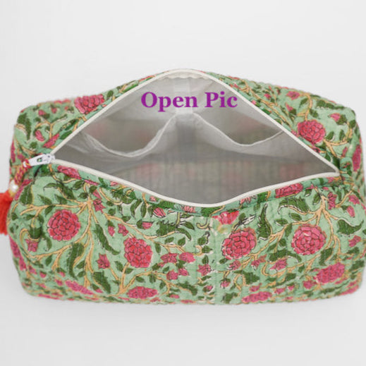 #makeuppouch #makeupbag #quilttedmakeuppouch quiltedmakepouch