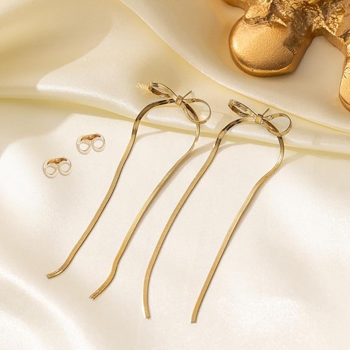 #stainlessteel #hercollection #forher #necklaces #bracelets #accessories #metal #küpe #giftideas #antitarnish #fashion #fashiontrends #onlinestore #new #stainlesssteelaccessories #earrings #stainlesssteel #explorepage #necklace #onlineshopping #custommade #gold #jewellerylove #jewellerydesign #accessoriesaddict #presents #newcollection #antitarnishjewelry
