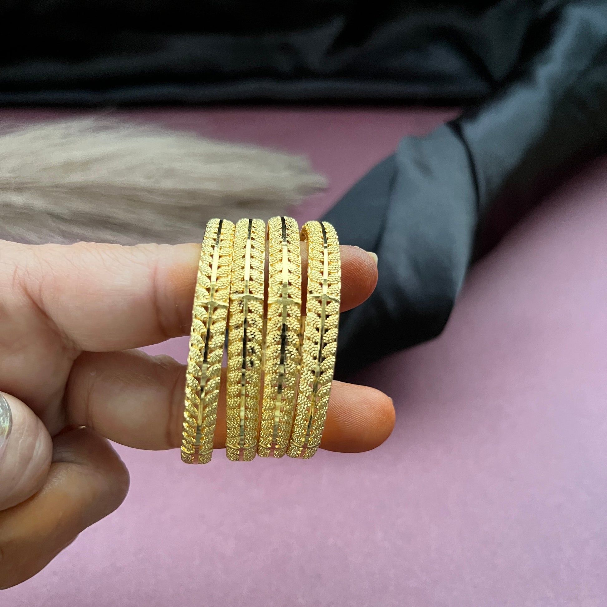 Gold look alike,Imitation jewelry,Bridal / party wear,Openable / antique / temple design,Artificial bangles