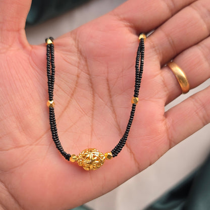 Nakshi Palakasarlu Mangalsutra