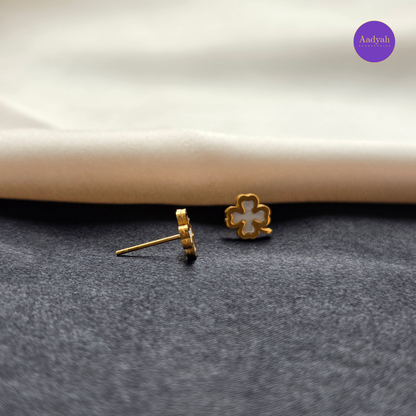 Lucky Clover - Small Stud