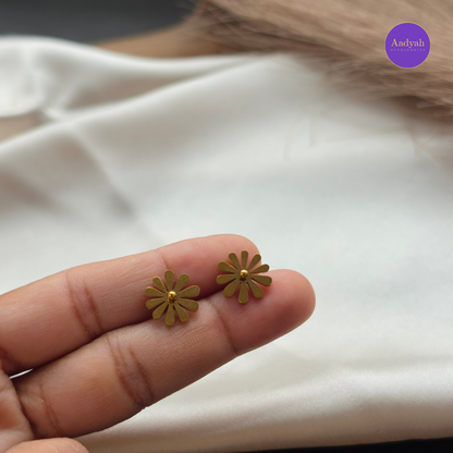 Floral - Small Stud