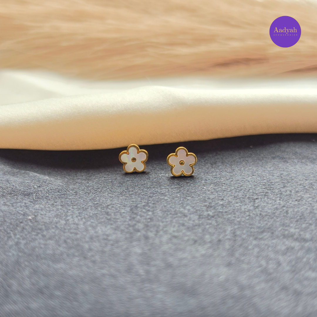 White Floral - Small Stud