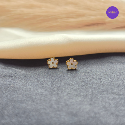 White Floral - Small Stud