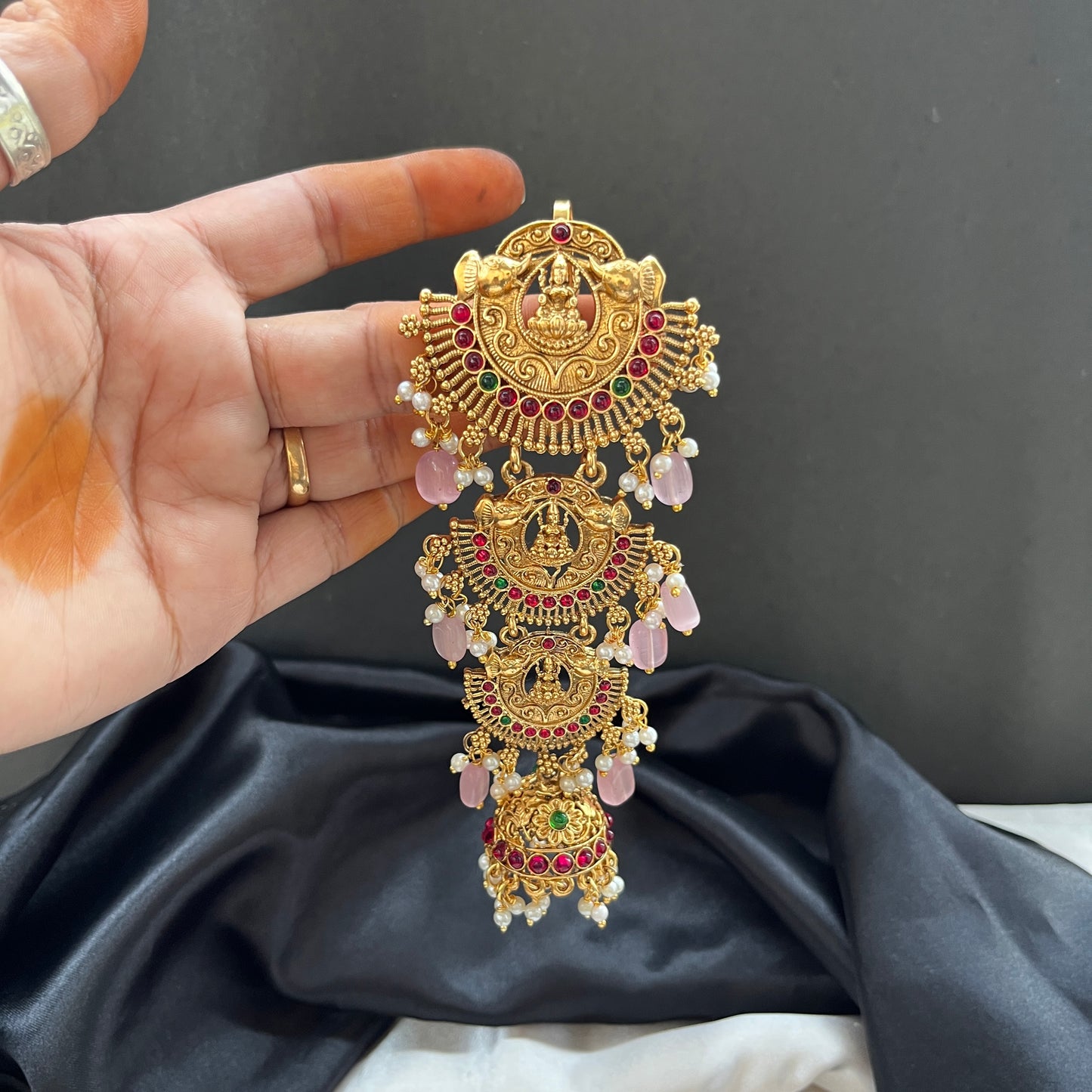 Gold tone hair accessories , Jada Billa online Traditional hair jewellery Indian bridal hair accessories Temple jewellery hair pin Gold hair pin design  Festive hair accessories South Indian hair jewellery Ethnic hair ornaments Designer hair pin for weddings
