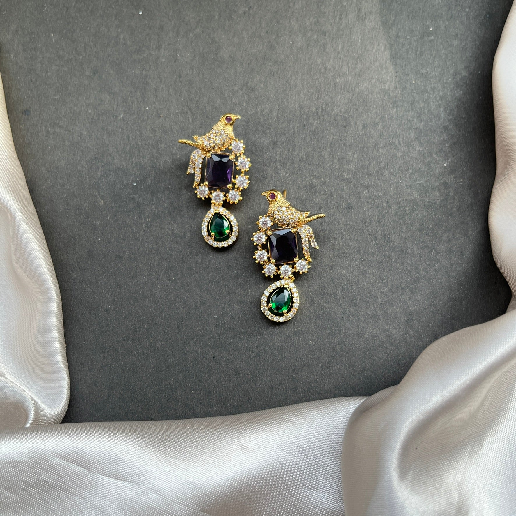 peacock hasli, peacock kante, colour pop jewellery, purple necklace, south indian jewellery, statement hasli, traditional neckpiece, temple jewellery, antique gold look, bridal jewellery, festive jewellery, indian accessories, handcrafted necklace, ethnic fashion, designer jeweller