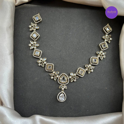 AD White Stone Necklace Set - White