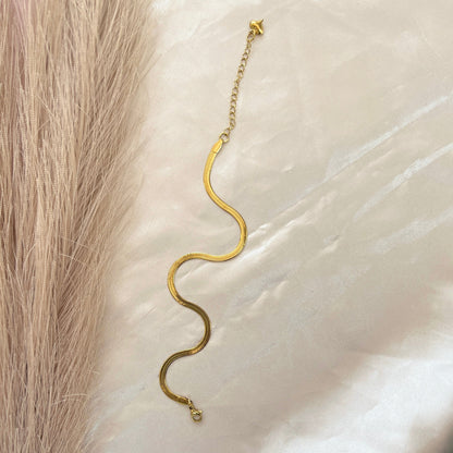 #stainlessteel #hercollection #forher #necklaces #bracelets #accessories #metal #küpe #giftideas #antitarnish #fashion #fashiontrends #onlinestore #new #stainlesssteelaccessories #earrings #stainlesssteel #explorepage #necklace #onlineshopping #custommade #gold #jewellerylove #jewellerydesign #accessoriesaddict #presents #newcollection #antitarnishjewelry