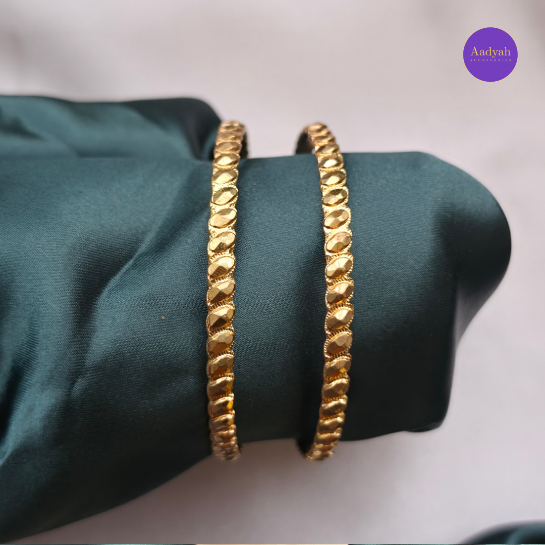 Aarushi Panchaloham Bangles - Set Of 2