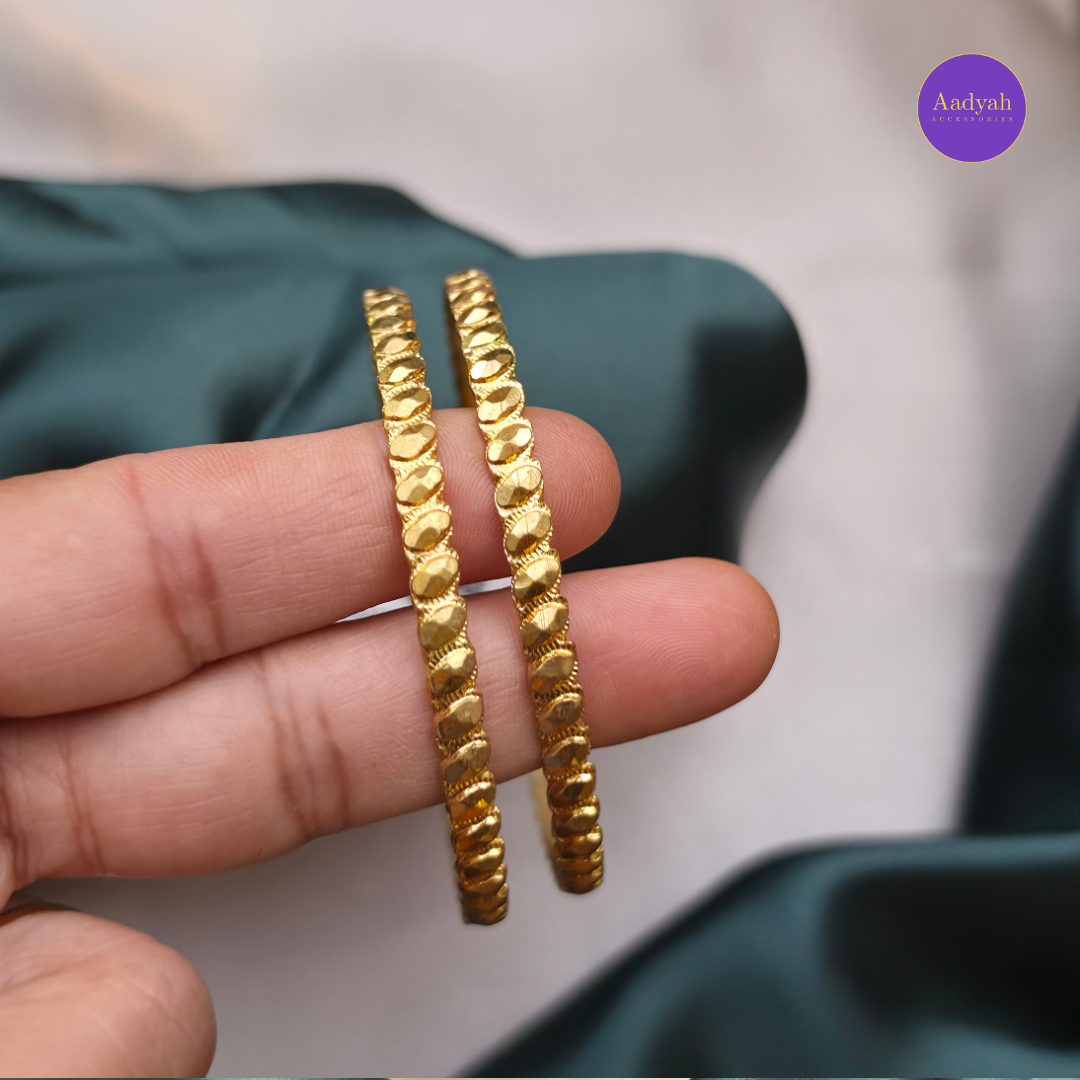 Aarushi Panchaloham Bangles - Set Of 2
