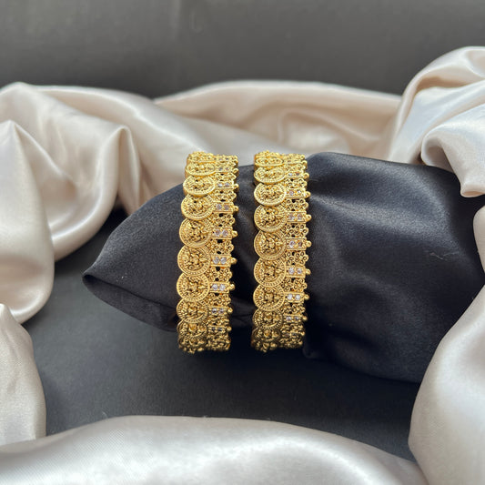 Gold look alike,Imitation jewelry,Bridal / party wear,Openable / antique / temple design,Artificial bangles