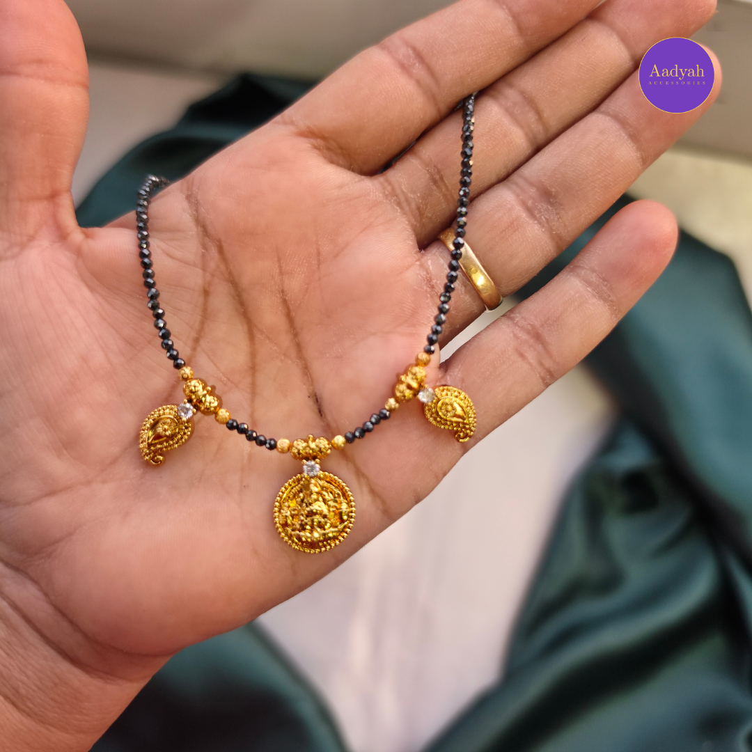 Kasu Mango Black Diamond Mangalsutra