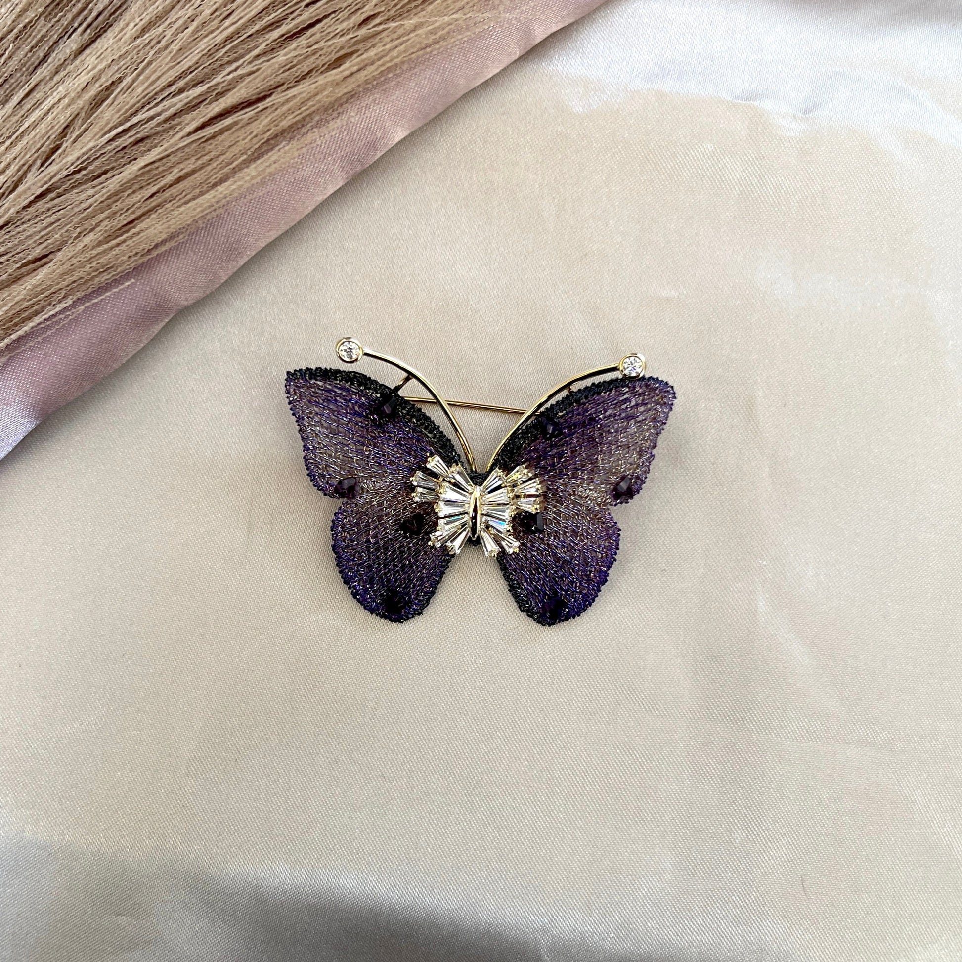 #brooches #brooch #broochaddict #broochlover #broochhandmade #broochoftheday #jewelry #fashion #broochesofinstagram #accessories