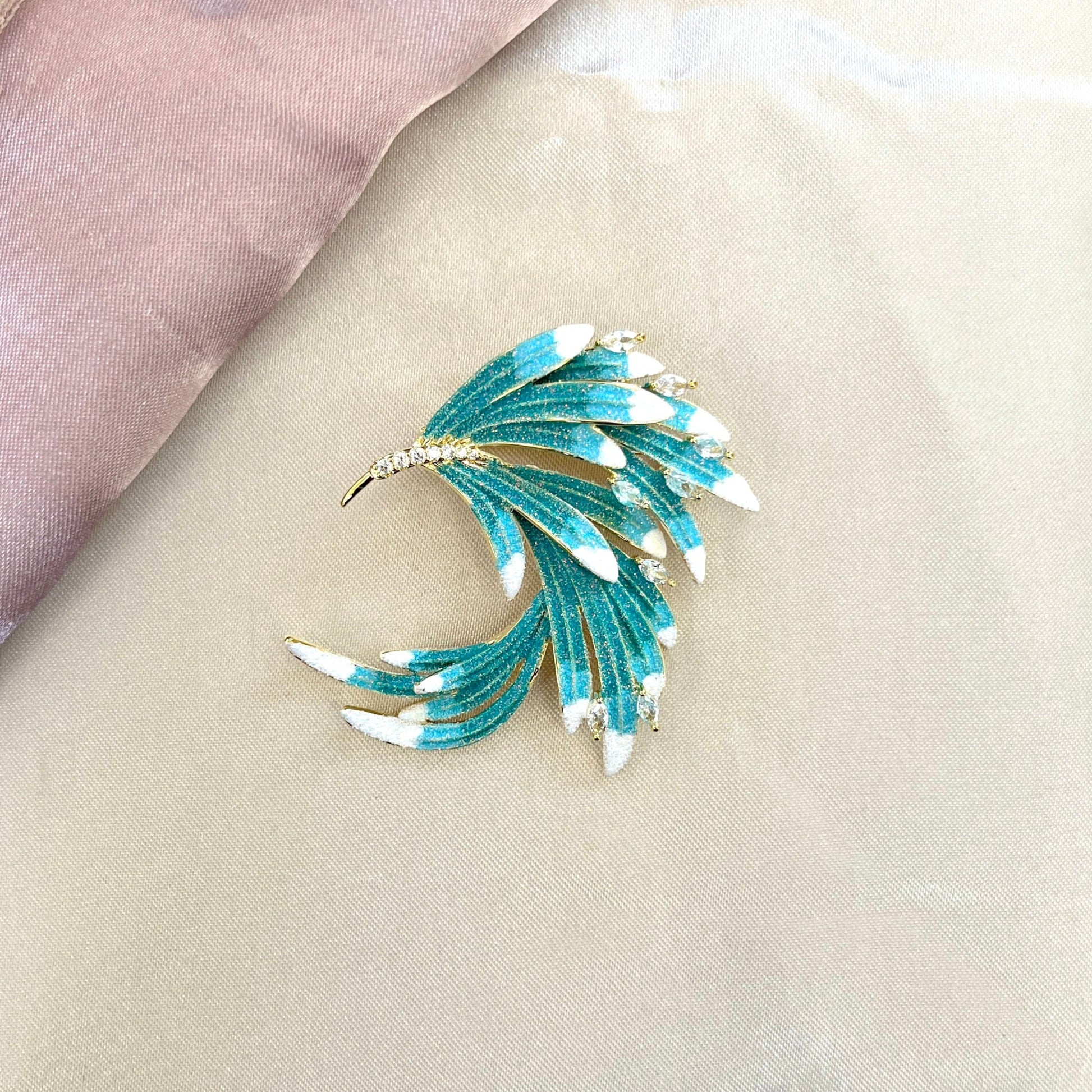 #brooches #brooch #broochaddict #broochlover #broochhandmade #broochoftheday #jewelry #fashion #broochesofinstagram #accessories