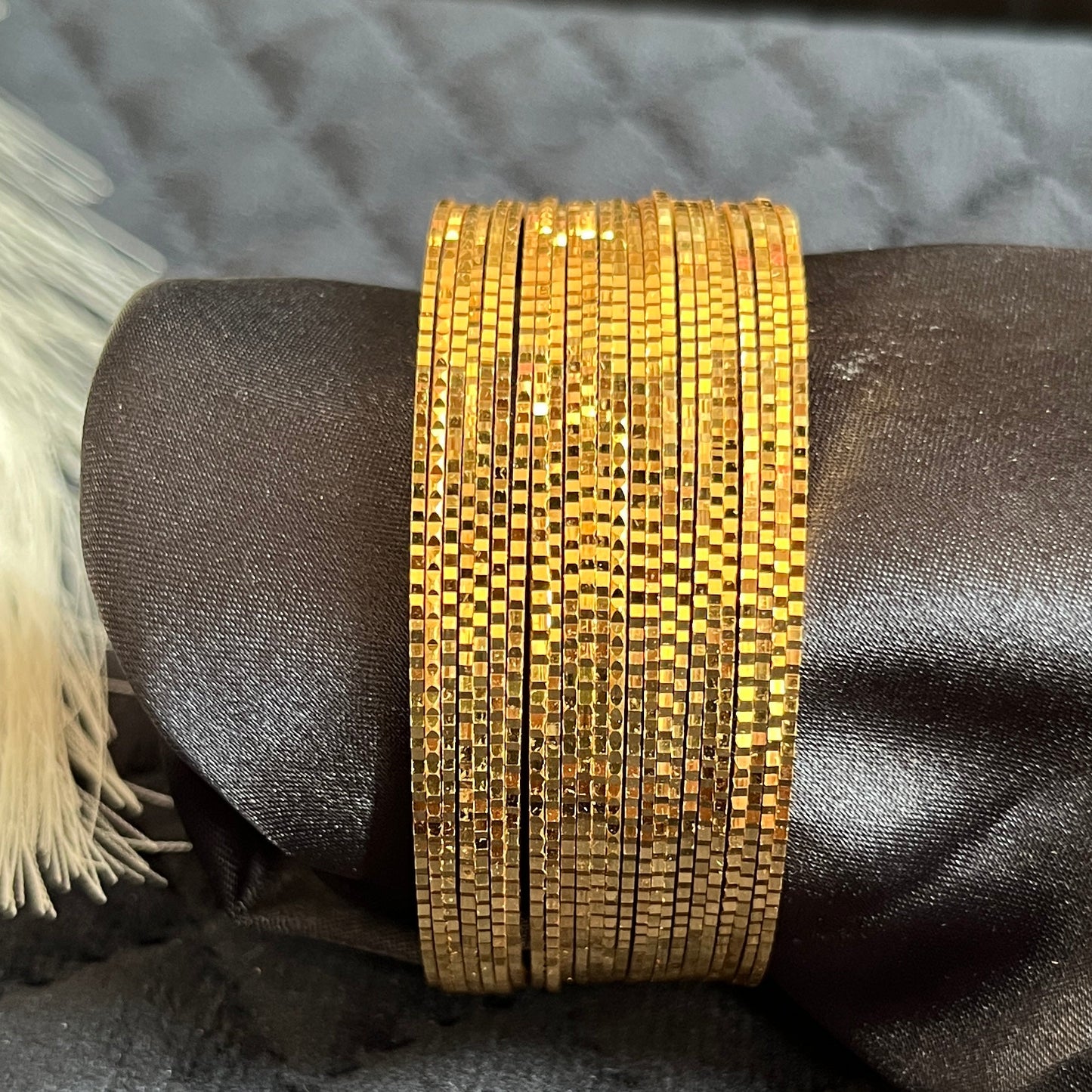 #multicolourbangle #multicolourbangleset #multicolourbangles #latestbanglesonline #redbangles #latestbanglesdesigns #latestbangle #latestbanglesdesign #latestbangles #bangle #buybangle #buypakistanijewelryonline #pakistanifashion #pakistanijewlery #pakistanijewelryonline #stylishbangles #onlinebanglesshop #stylishbracelets #buypakistaniproducts #fashiongram #ordernow #shopnow #shopnowonline #dailywearearings #dailywear #classyearrings #foryou #buyearingsonline #pakistani #pearlbangles